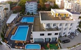 Sunborn Hotel  3*